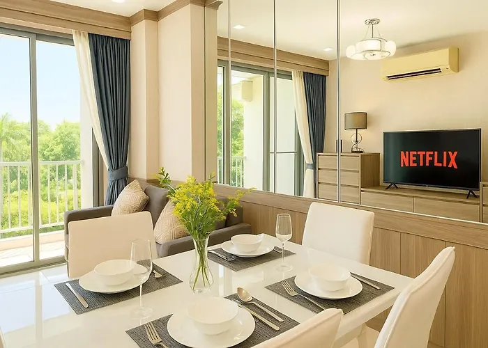 2 Bed 2 Bath Luxury Next To Convention Center